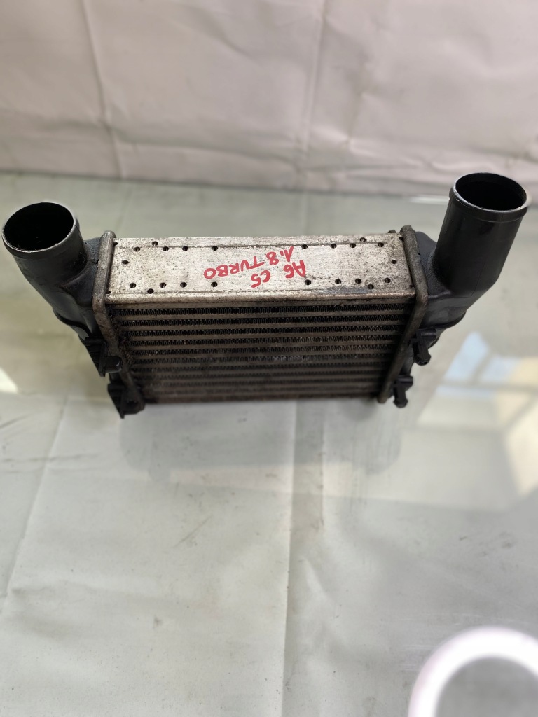 Audi a6c5 1.8t интеркулер Доставка