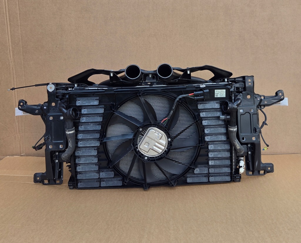 фото №13, Комплект радіатор вентилятор pas передній porsche panamera 971 4.0 turbo 4s