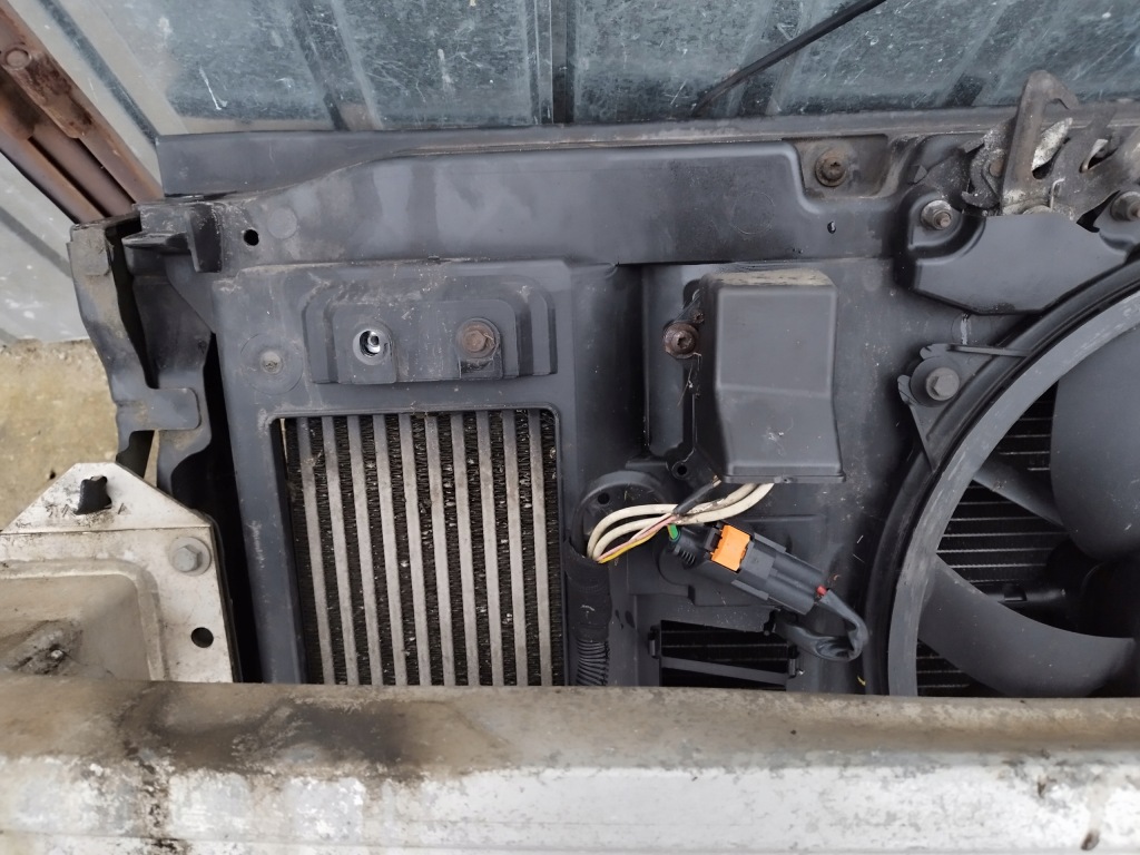 Ремень передний радиатор вентилятор peugeot 308 t7 lift 2011-2013 1,6hdi в Украине