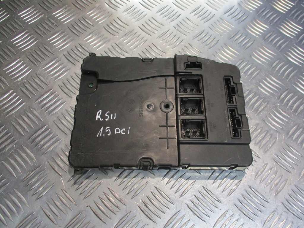 фото №1, Коробка модуль uch renault scenic ii 1.5 dci 8200433200