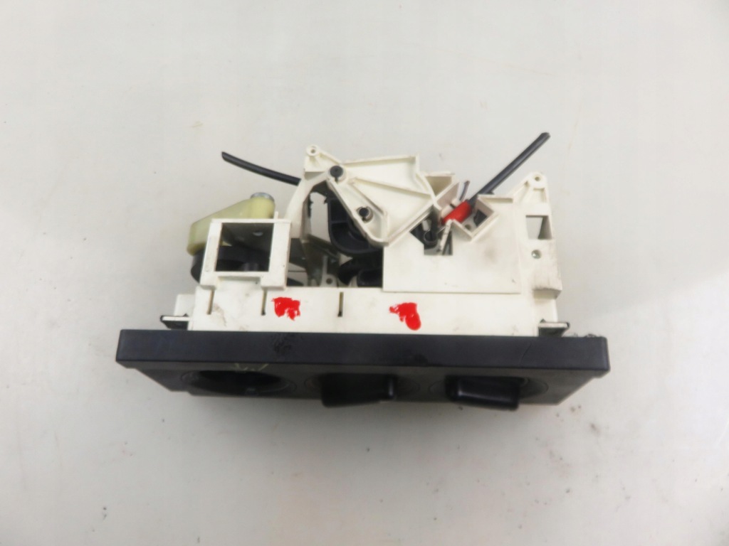 фото №8, Панель обдув audi 80 b4