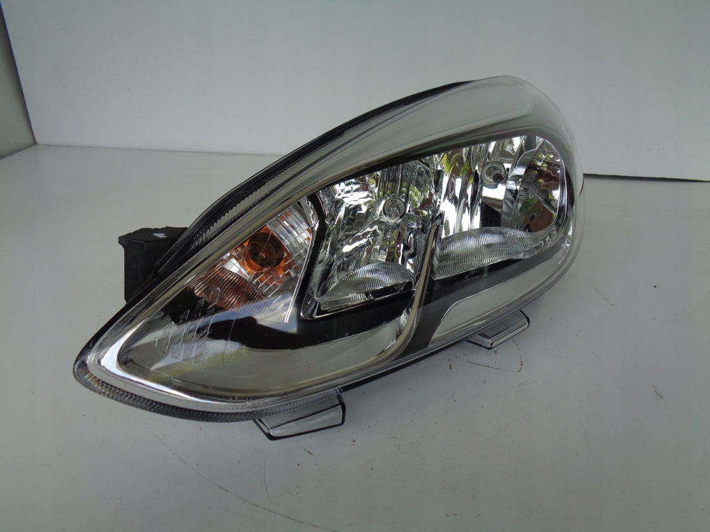 фото №1, Лампа левая фара ford fiesta mk8 17-