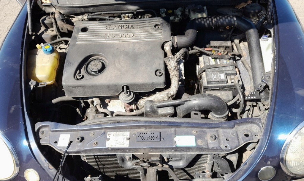 Купити Двигун lancia lybra 1.9 jtd ar32302 комплект