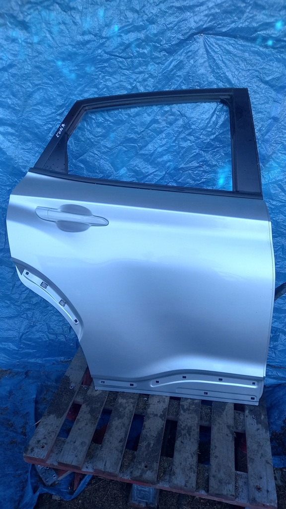 фото №1, Hyundai kona дверь правое задняя задние белый