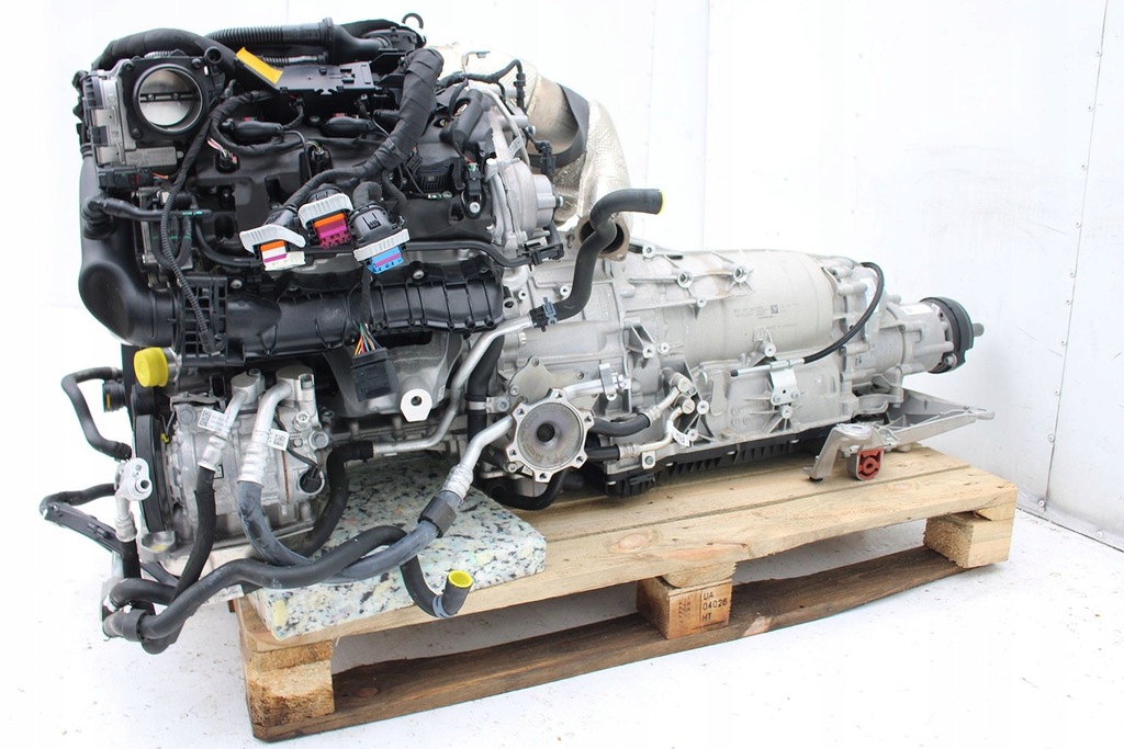 фото №10, Audi a4 a5 q5 двигатель 3.0 tfsi cwg бензин пробег 22 km километров cwgd a4