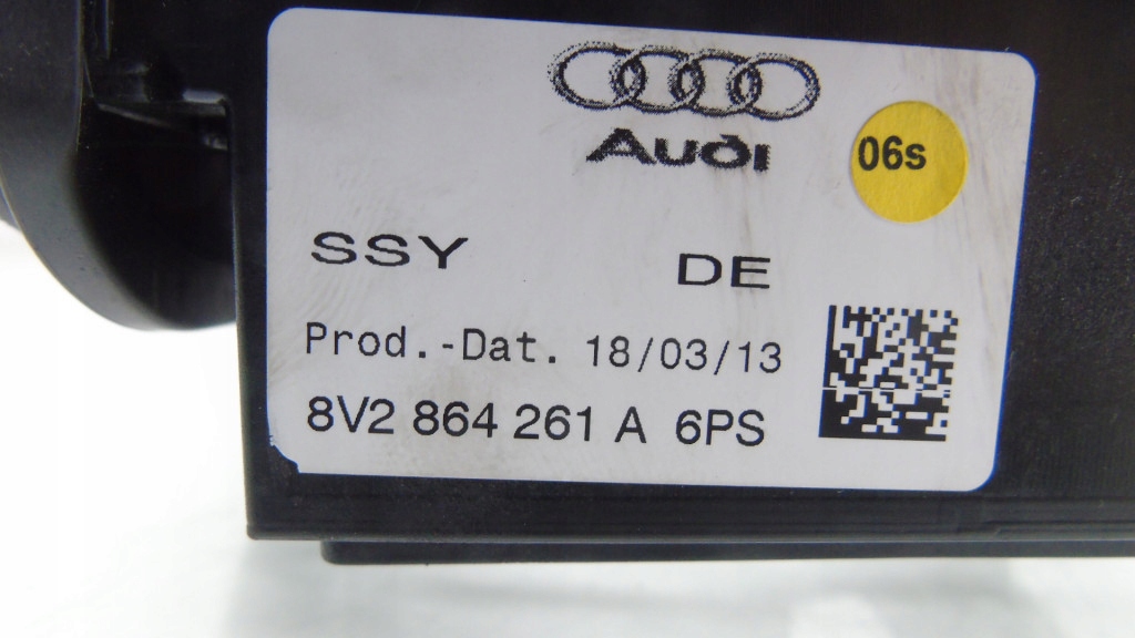 фото №7, Туннель средний подстаканник audi a3 8v 8v2864261a