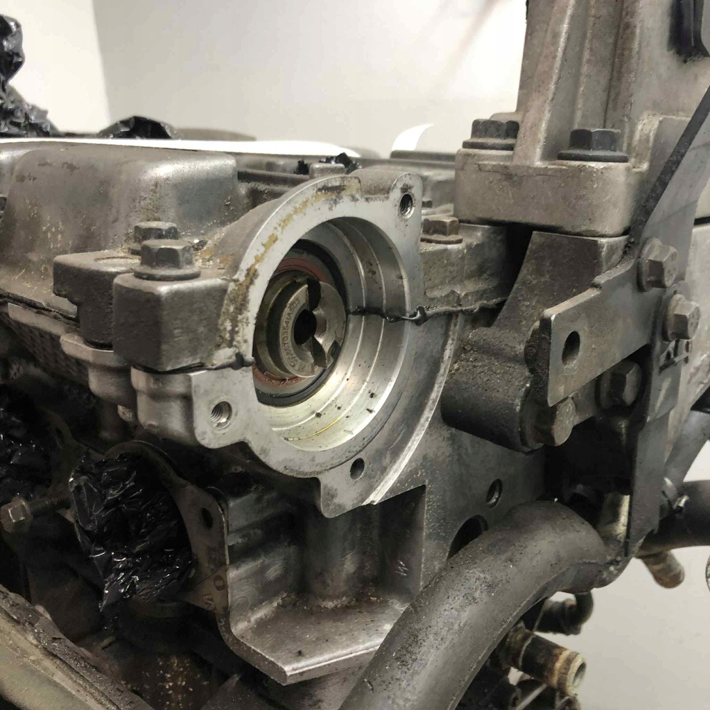 Двигатель стойку b5254t 210km po восстановление головки xc90 1 xc70 2 gwr.60 dni Оригинал