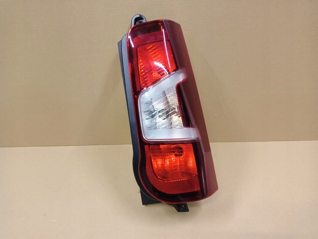 фото №1, Лампа права задня правий задня berlingo iv combo e 18-