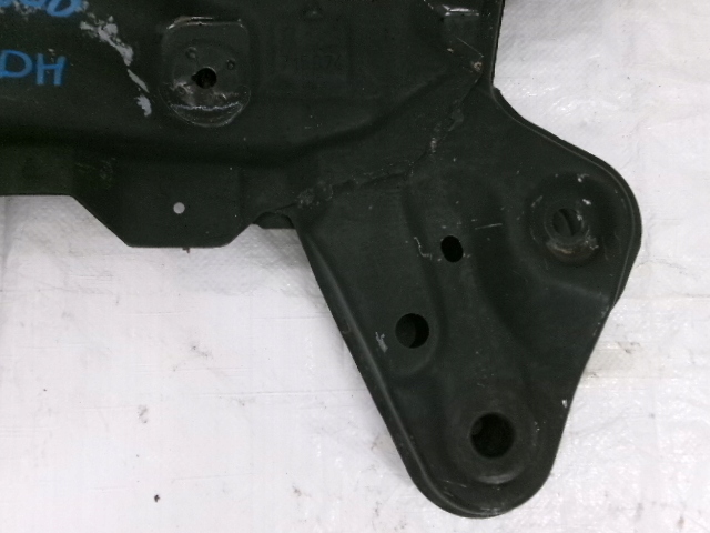 фото №4, Peugeot 2008 1.6 e-hdi механическая коробка передач подрамник подрамник подрамник санки подрамник