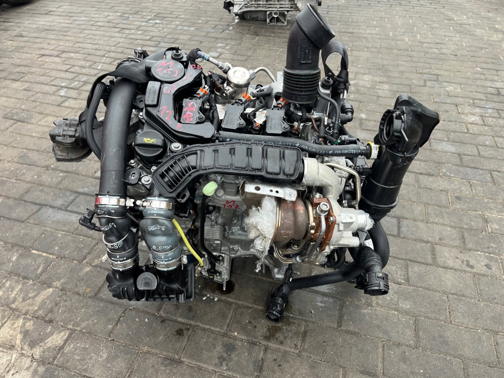 Двигатель комплектный  peugeot 208 citroen c4 c5 aircross opel corsa 1.2 thp hn05 с Разборки