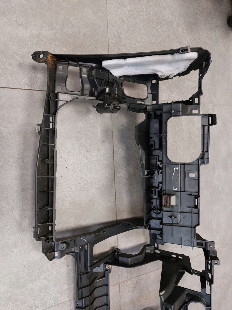 фото №14, Toyota prius ii пластиковая рама панели приборной панели