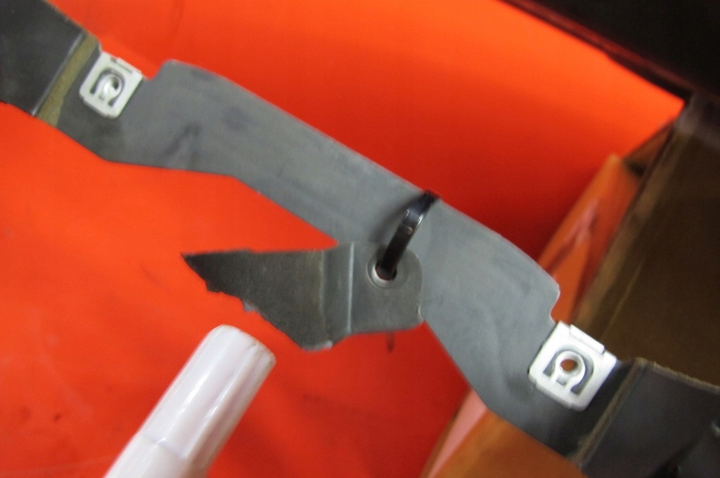 фото №12, Audi a3 8p 3 дверь приборная панель консоль приборная панель подушки безопасности подушка безопасности ремни датчик комплект