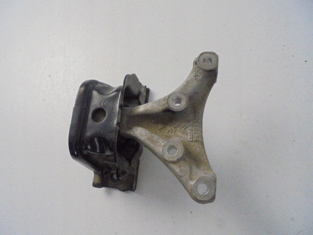 фото №1, Подушка двигателя citroen c3 aircross 1.2 thp 17-