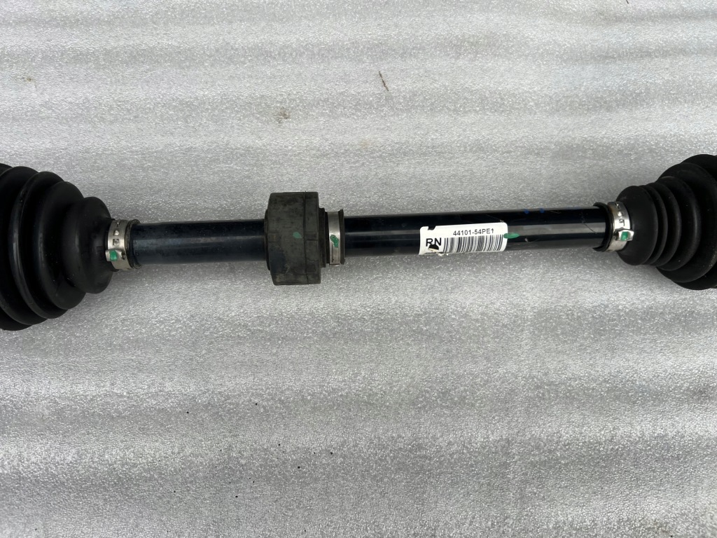 Suzuki vitara привідний вал ліва 1.0 turbo бензин рік 2018 4x4 Ціна