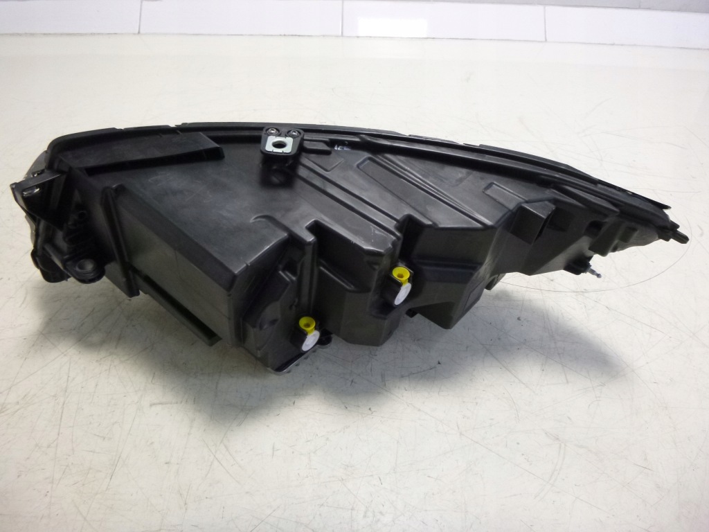 Lr discovery sport рестайлинг  l550 фара перед led европа  правый Доставка