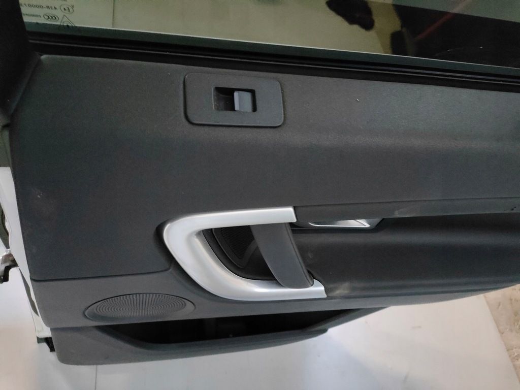 фото №9, Land rover discovery 2017r sport дверь правый задняя