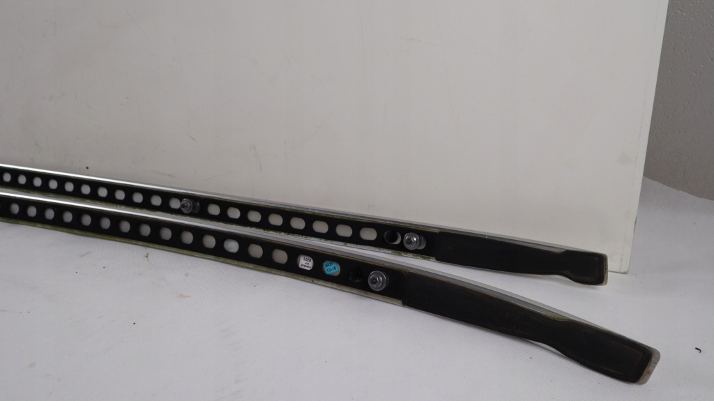 Volvo v90 рейлінги дахові 31386588, 31386589 Недорого