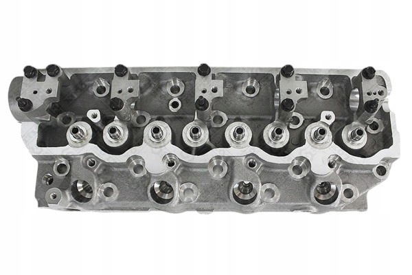 фото №10, Головка цилиндров mitsubishi montero pajero l300 2.5td 4d56 86