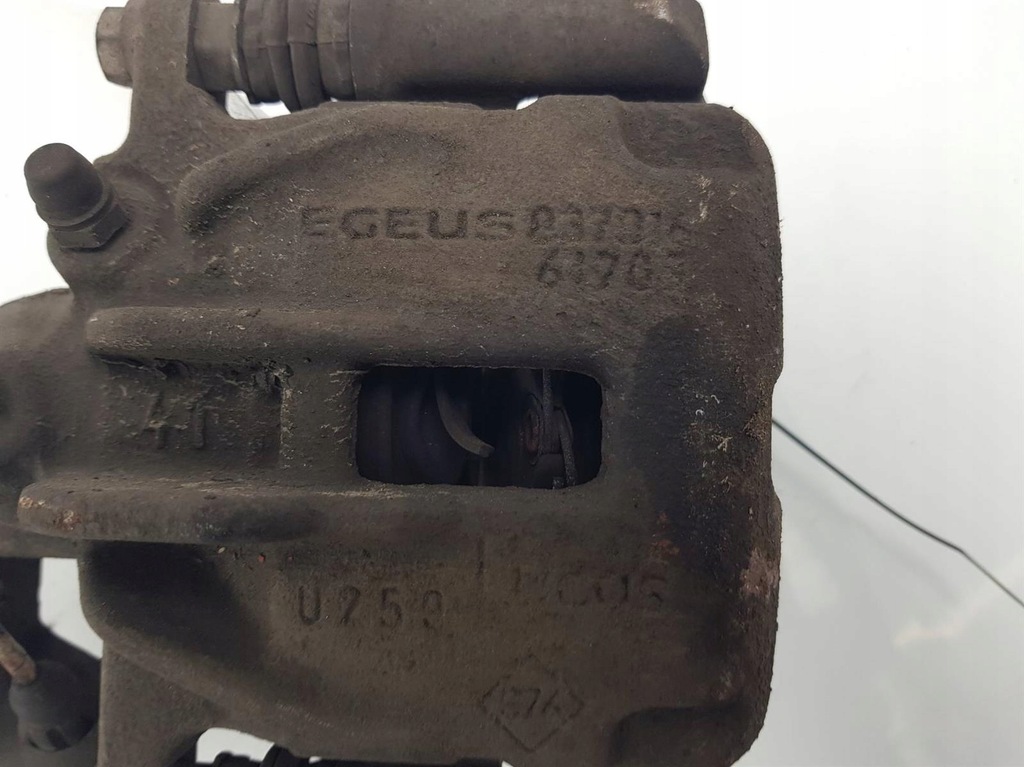 фото №2, Супорт гальмівний задня правий renault trafic iii