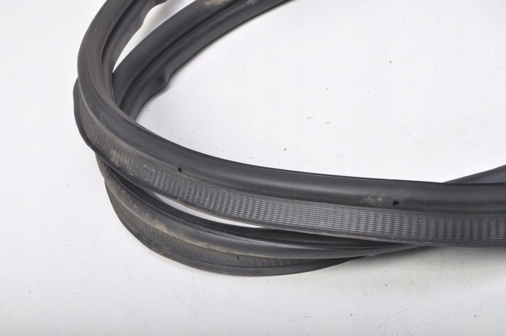 фото №6, Defender l663 прокладка кришки багажника 21r