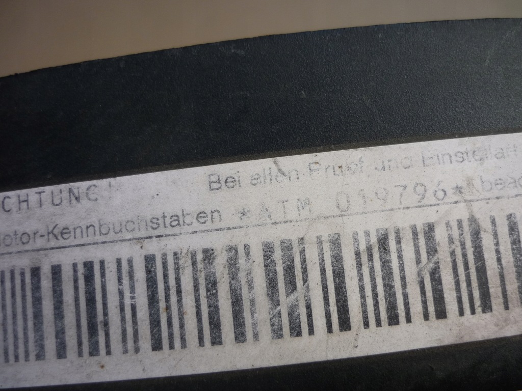 Накладка распределительного вала vw sharan рестайлинг  00-10 2.0 8v atm 06a109108b Недорого