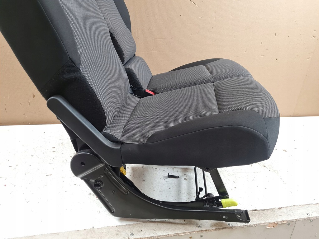 фото №6, 2018 peugeot partner iii передний сиденье двойной