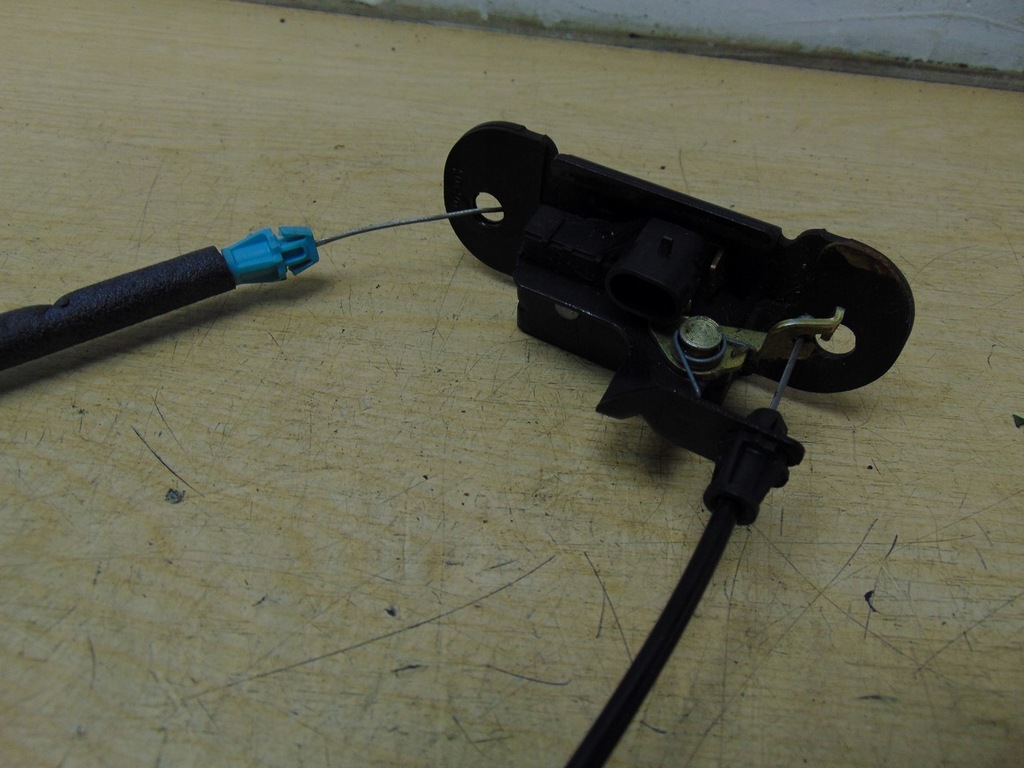 фото №6, Замок крышки багажника задняя chevrolet tahoe ii 1999-