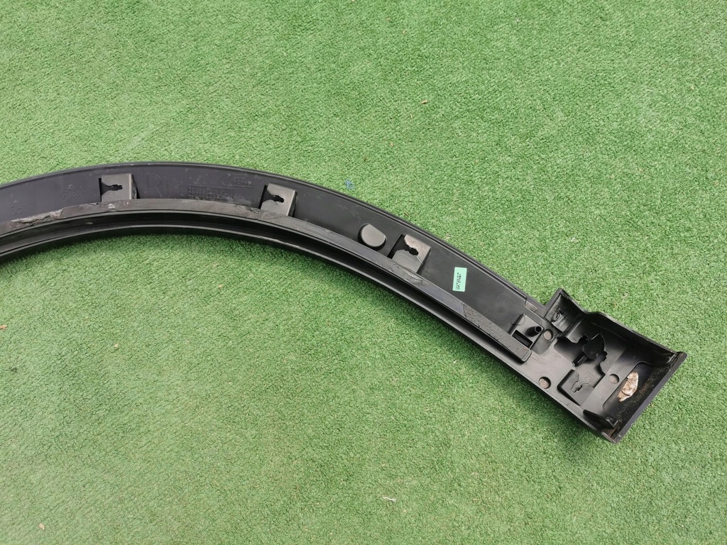 фото №10, Молдинг na крила права перед cupra formentor 5ff