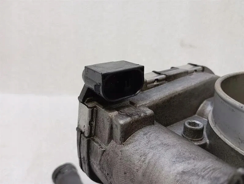 Корпус дроссель ferrari 360 f131 171716 корпус дроссель Киев