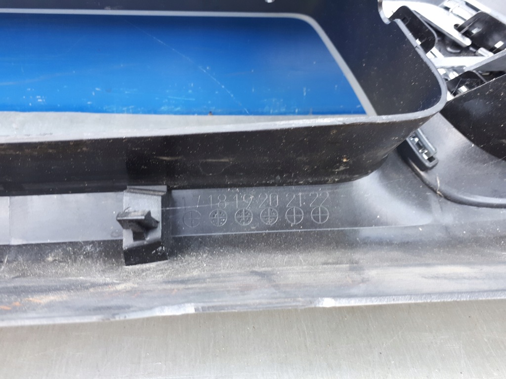 фото №12, Mitsubishi outlander 2018- 18- накладка бампера