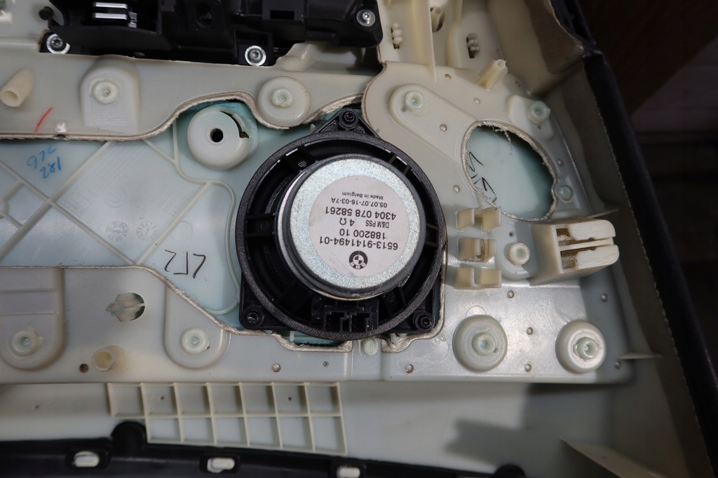 фото №9, Оббивка обшивка двері правий задня bmw x5 e70