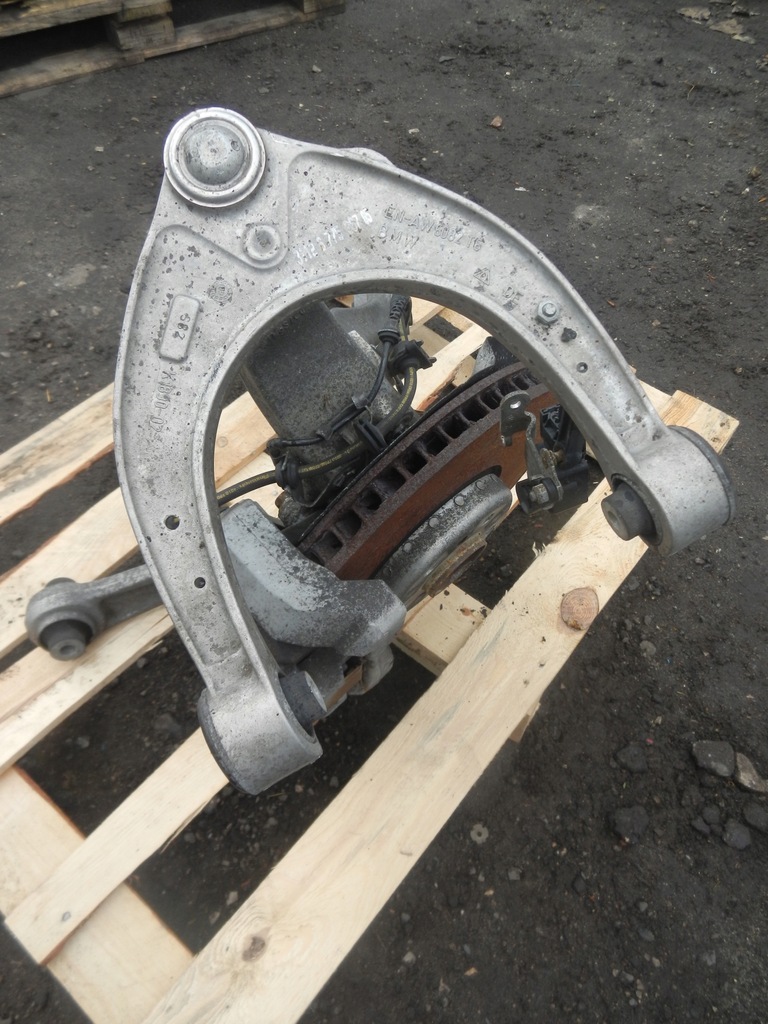 фото №4, Подвеска рычаг поворотный кулак правая bmw 7 f01 f02