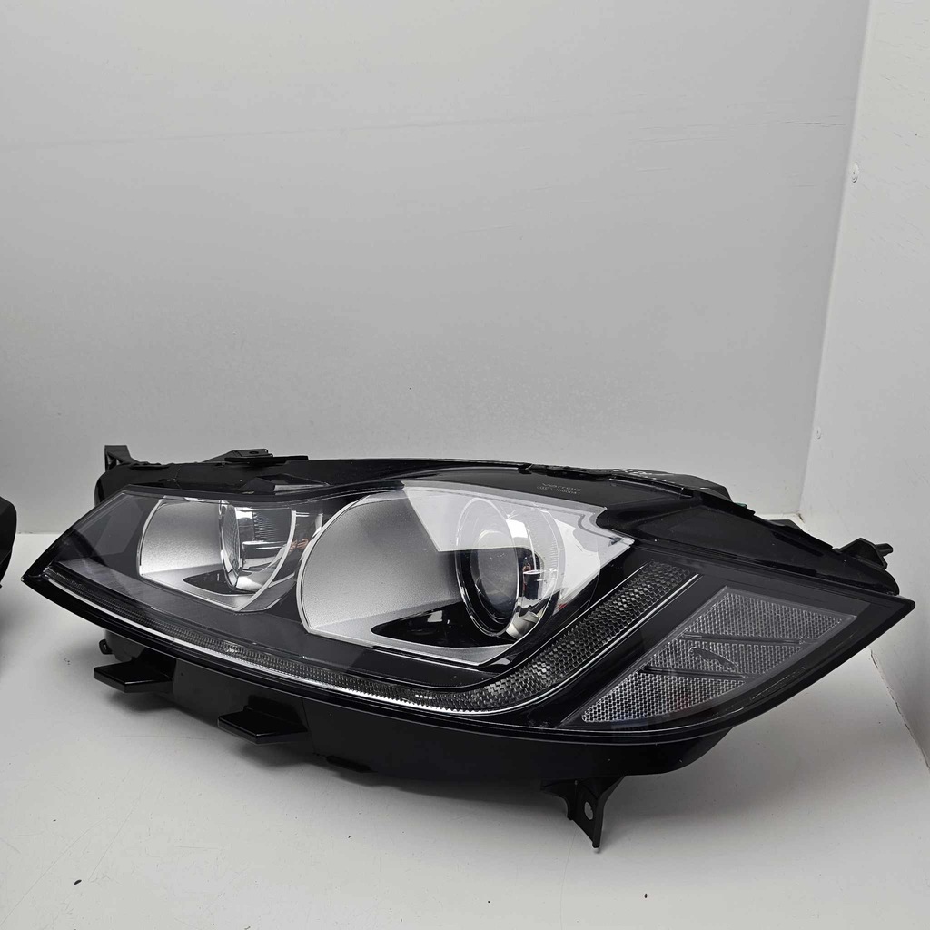 фото №8, Jaguar лампа левая xf x260 f-pace x761 лампа фара bi-xenon правый