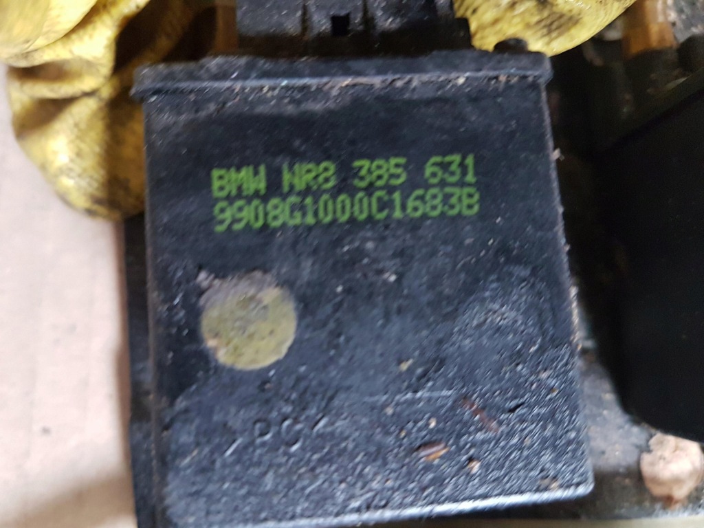 фото №3, Подушка pompowanych поперек клапани 8197035 bmw e38 2000 bmw