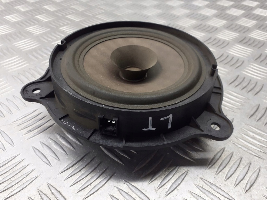 фото №1, Динамик левый задняя nissan note e11 1.4 28156av700