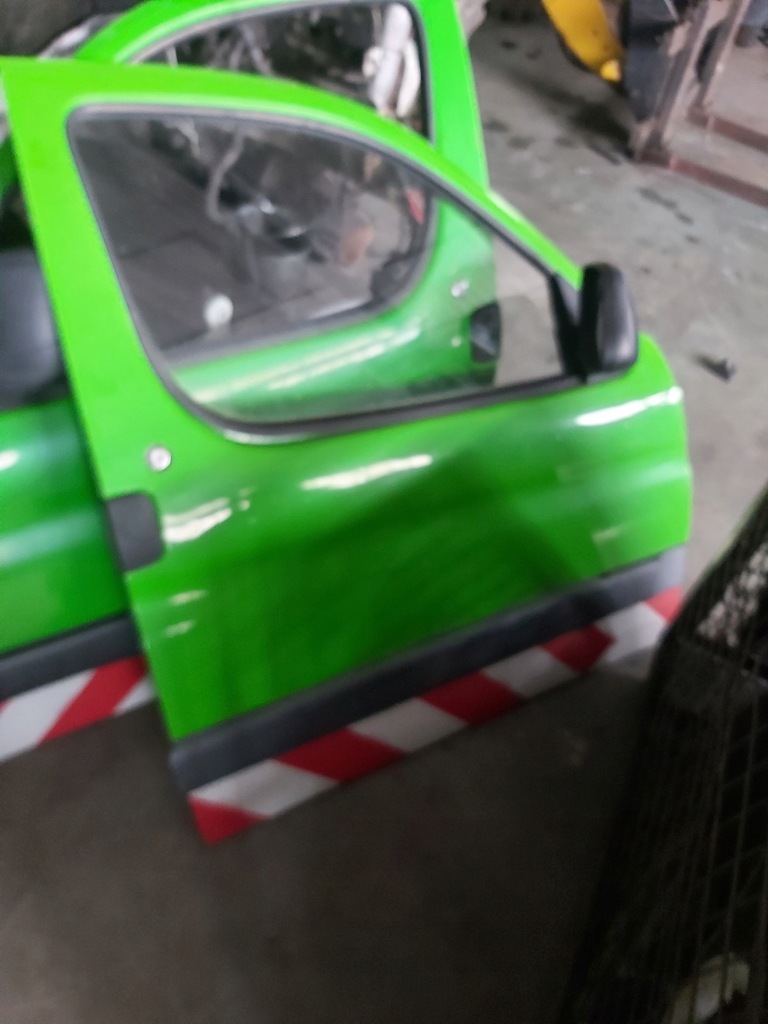 фото №1, Дверь перед peugeot partner