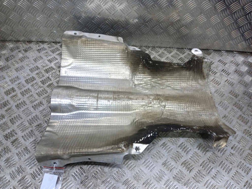 фото №1, Porsche panamera ii 971 захист теплова вихлоп 971804163b