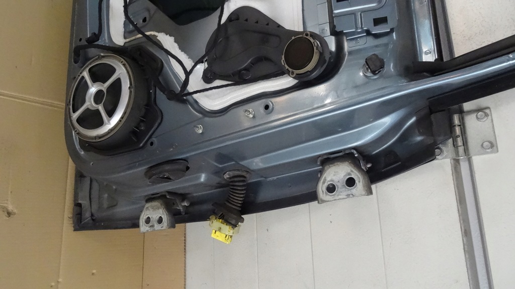 фото №12, C4 picasso 1 i дверь левый задняя ezwd