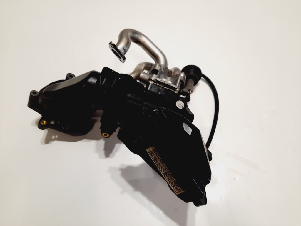 Купити Mercedes w221 рестайлінг  3.0 cdi труба повітря egr a6420901637 a6421401263