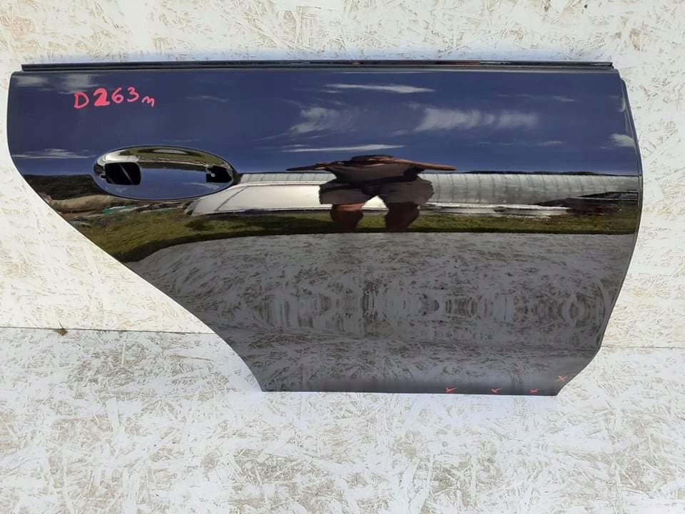 фото №1, Дверь правое задняя задние mercedes w118 cla