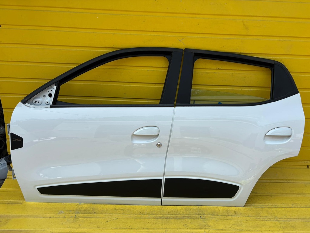 фото №1, Dacia spring дверь левая перед задняя ideał белый 2023r