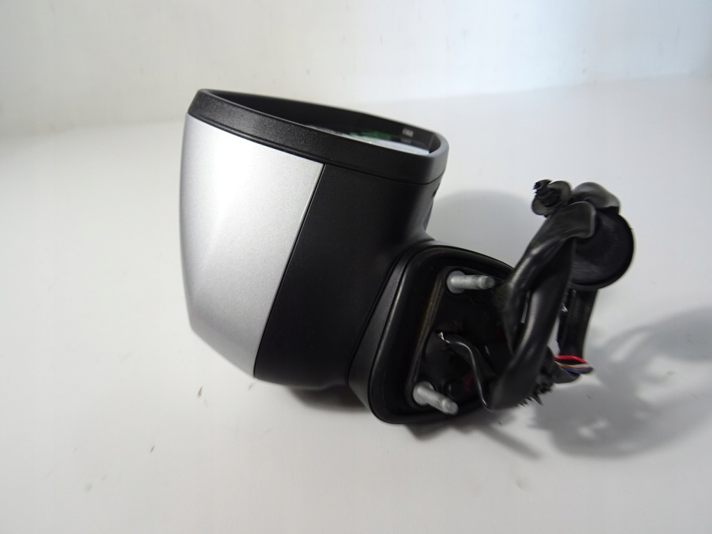 фото №12, Audi a3 8v зеркало правое 6pin eu полный