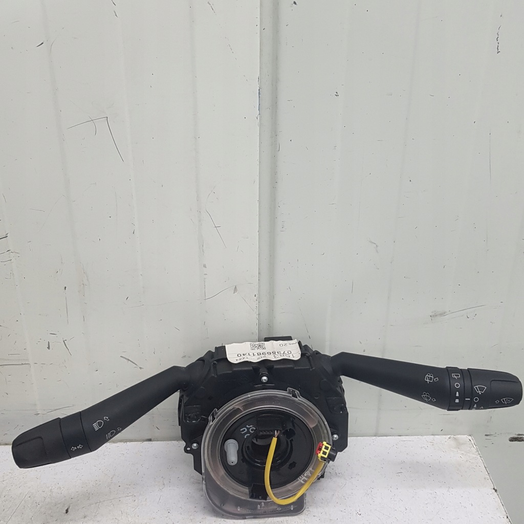 фото №1, Переключатель комбинированный jeep renegade 07356981140 1.3 bt 2020