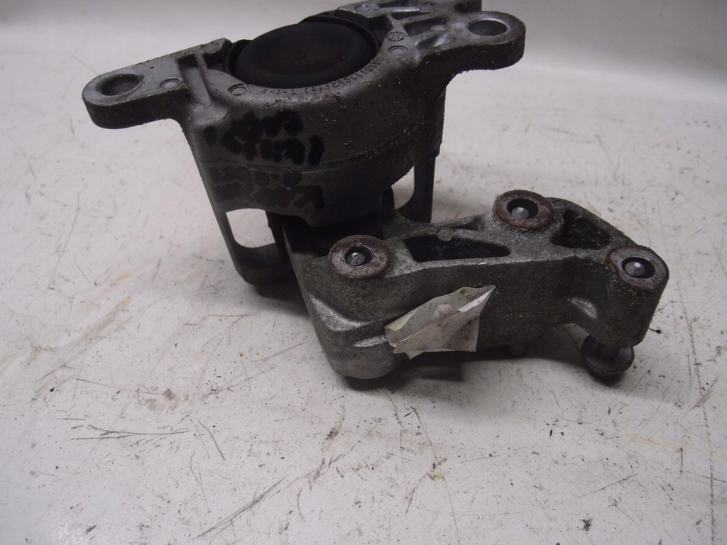 фото №8, Кронштейн подушка двигуна kadjar 1.6 dci 112114ba0a