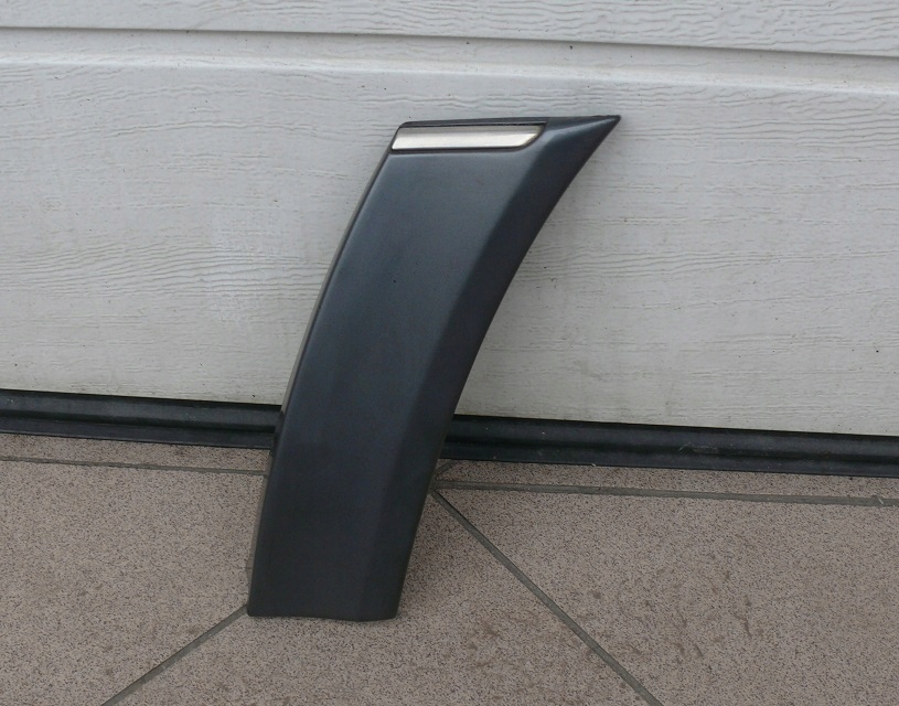 фото №1, Накладка молдинг крыла левый задняя mercedes w140