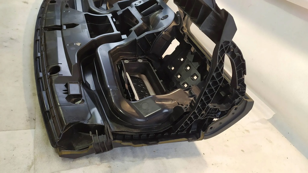 фото №16, Консоль панель приладів приладова панель приладів vw golf sportsvan