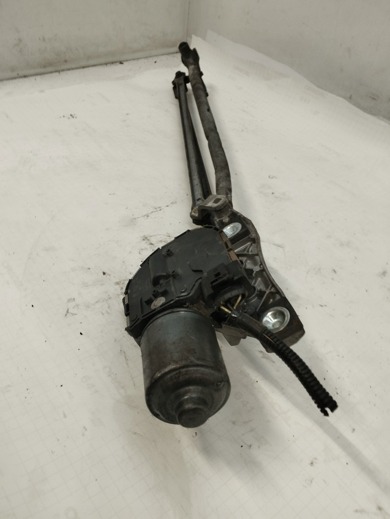 фото №8, Volvo s40 2 ii механизм дворник перед 30699342