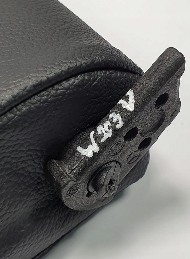 фото №4, Подлокотник кожа сиденье задняя mercedes w203