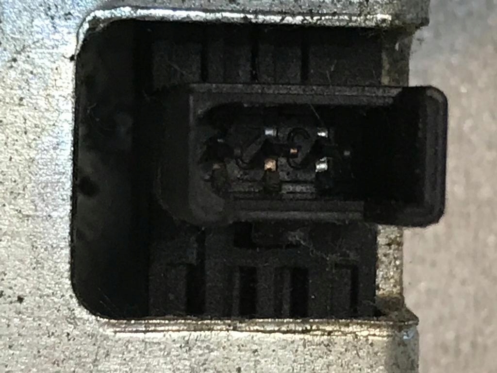 фото №6, Замок крышки багажника задняя seat ibiza 6l iii 6l6827505a 2002-2008r