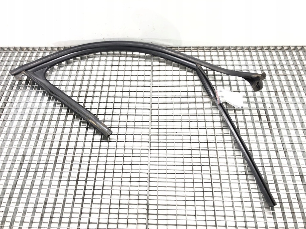 фото №1, Молдинг рамка дверь перед правая audi a6 c7 11-18